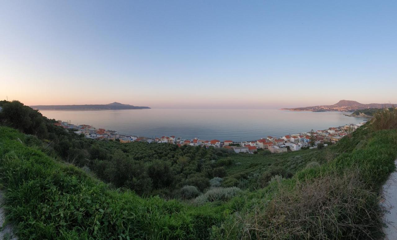 Aphrodite Apartments Калівес Екстер'єр фото