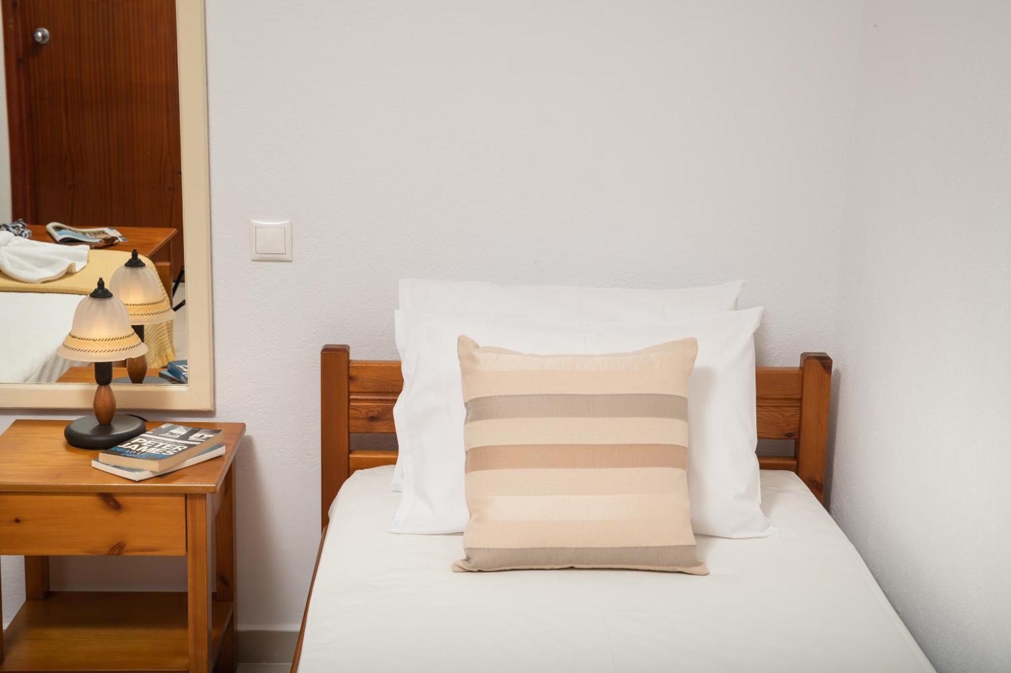 Aphrodite Apartments Калівес Номер фото