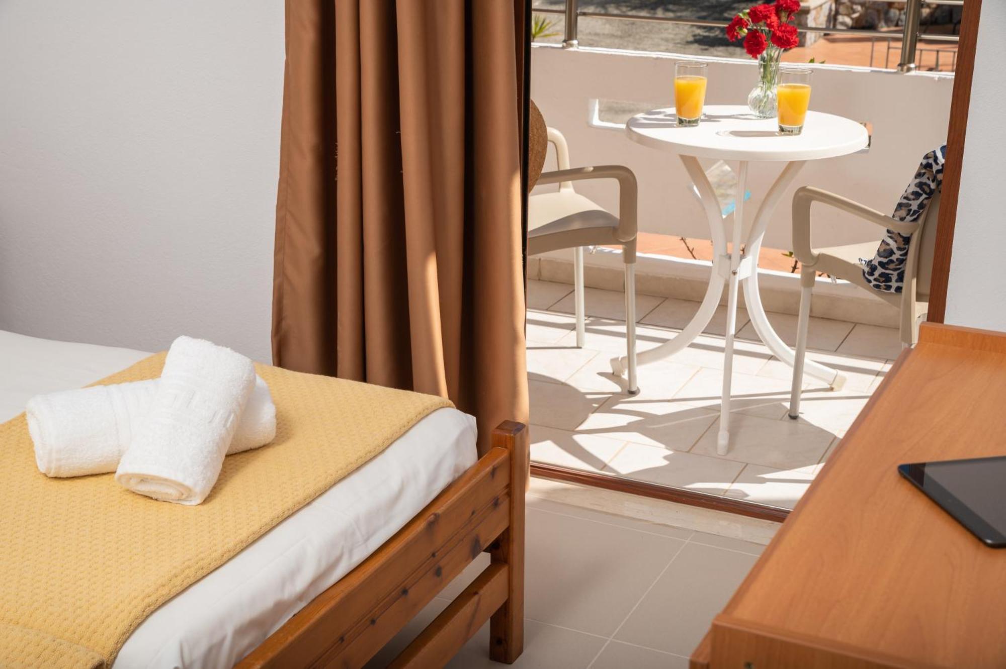 Aphrodite Apartments Калівес Номер фото